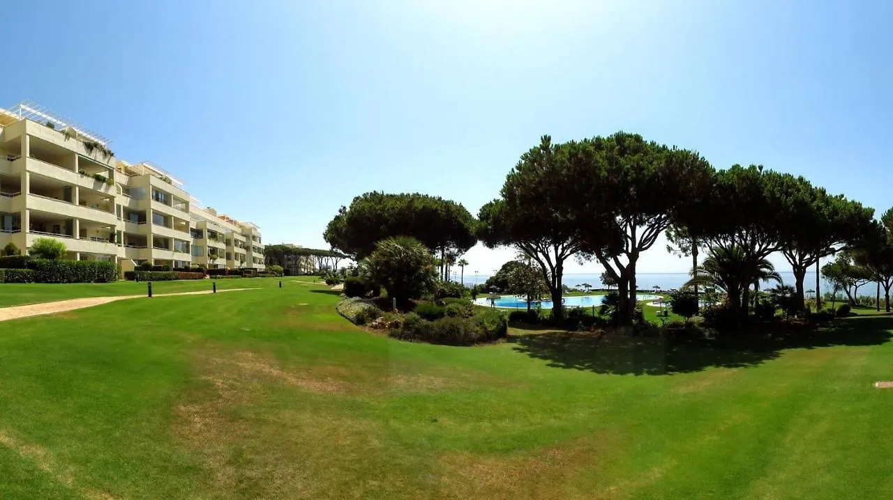 Excellent Beachfront Penthouse With Own Pool Marbella